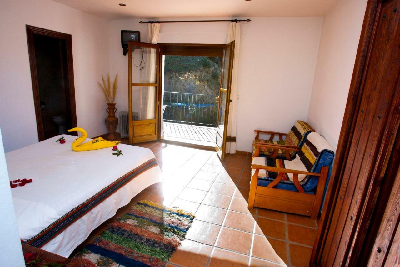 Hostal Mulhacen Trevélez Exterior foto